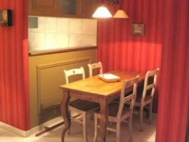 Le Clos De Marie Апарт-отель