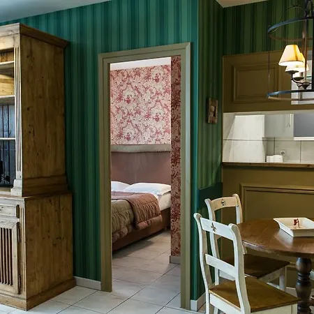 Le Clos De Marie Апарт-отель 3*